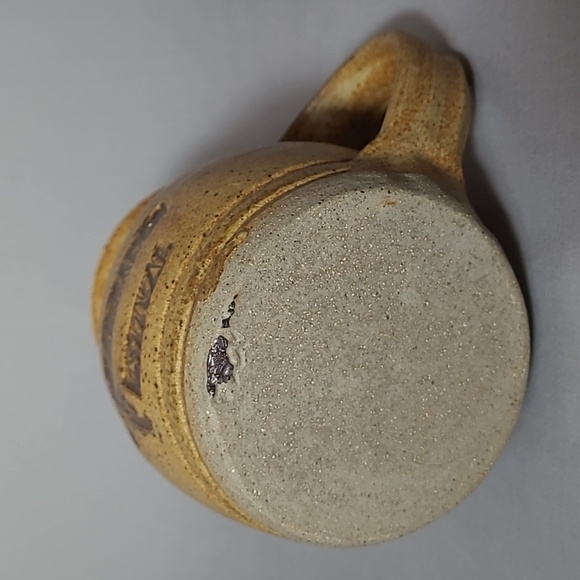 1978 Minnesota Renaissance Festival Pottery Mug Castle Design - Picture 4 of 7